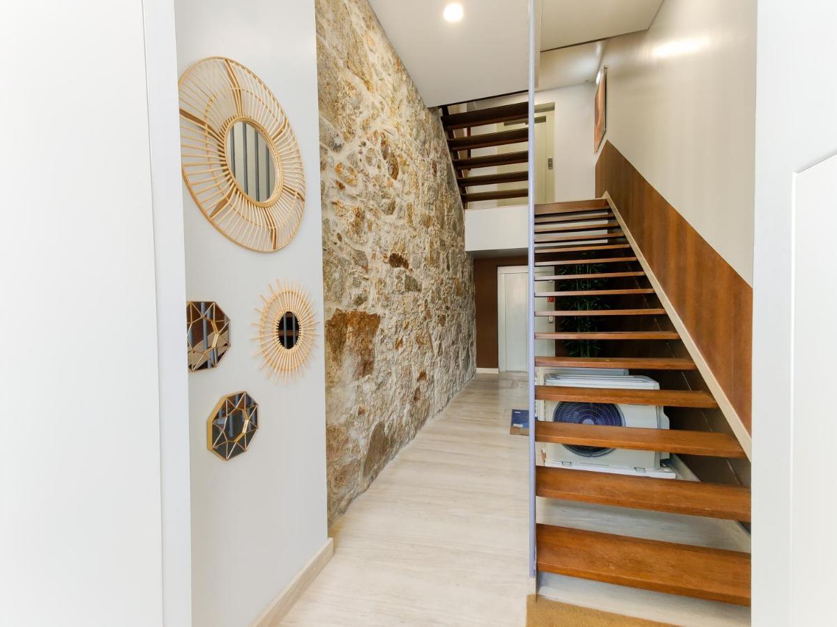 Coutinho Apartment - Modern Ap In The City Centre With Balcony Viana do Castelo Esterno foto