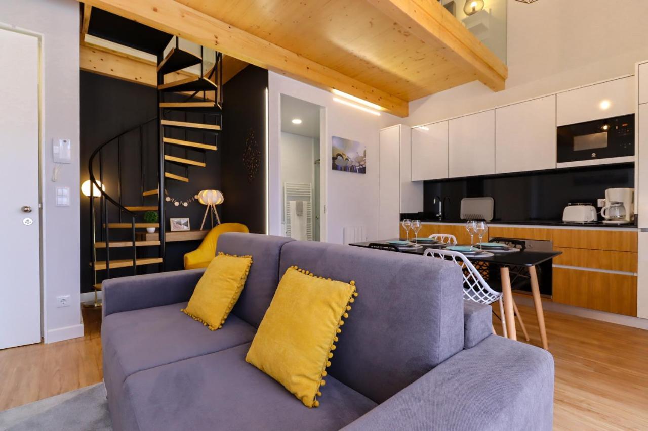 Coutinho Apartment - Modern Ap In The City Centre With Balcony Viana do Castelo Esterno foto